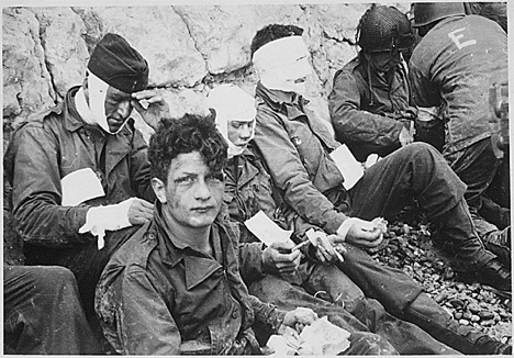 WW2-wounded-army-soldiers