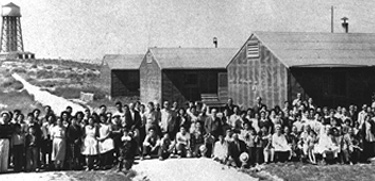 japanese-internment-camp-barracks-ww2